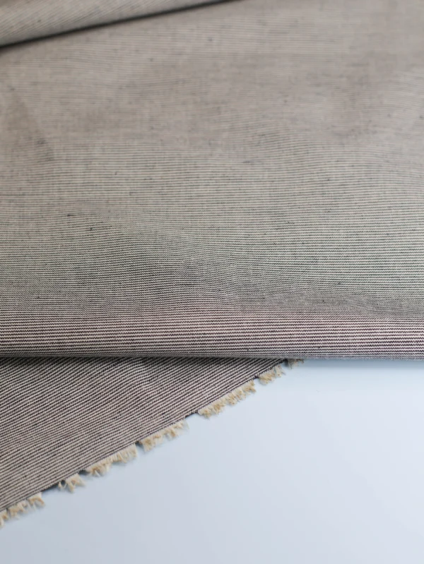 Mind the maker cotton chambray Robin