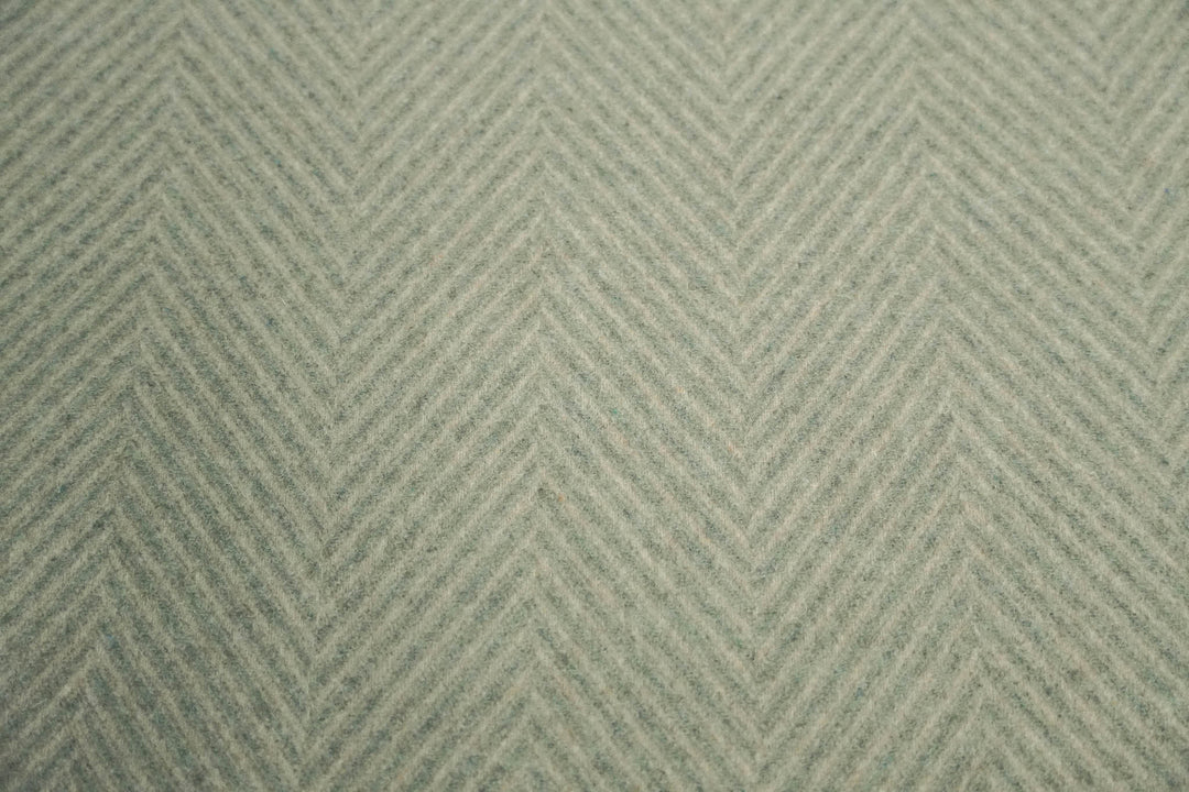 Woll-Flausch Fischgrät salbei/beige