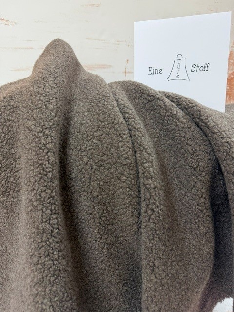 Merino Wollstrickstoff "Teddy" MULESING FREE Erde