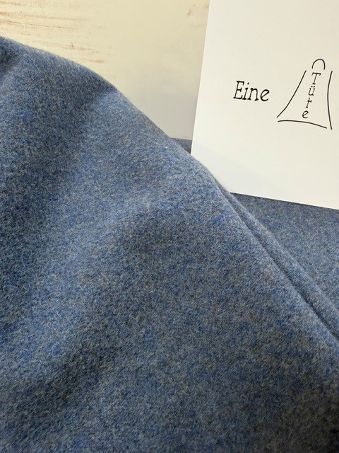 Woll-Flausch uni blau – Bild 2